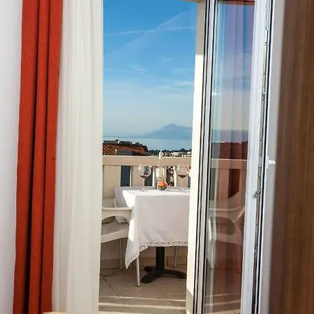 Апартаменты Luce Mit Pool *