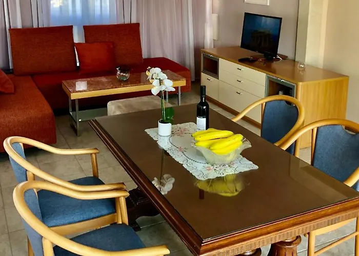 Apartamento Luce Mit Pool Makarska