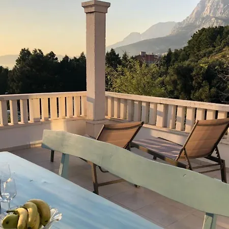 Luce Mit Pool Makarska