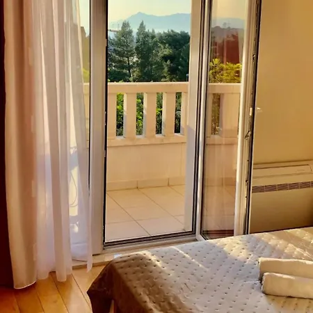 Apartamento Luce Mit Pool *