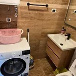 Luce Mit Pool Apartment Makarska